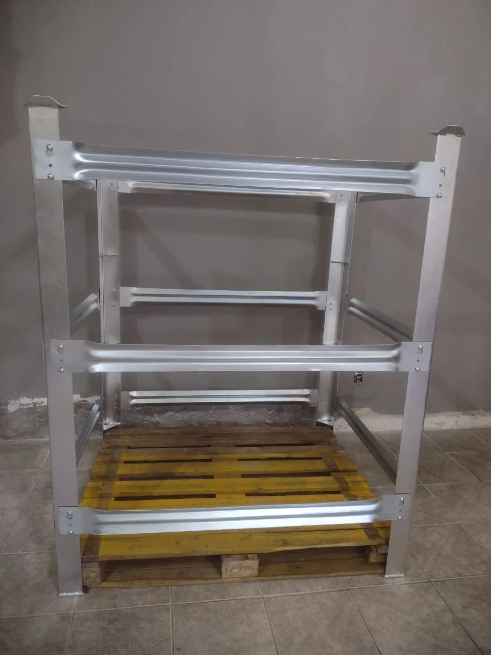 Aluguel de Rack Metálico: A Solução Ideal para uma Armazenagem Eficiente!